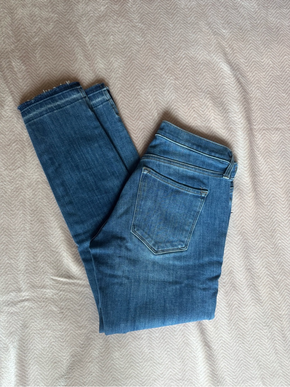 Banana Republic Women's Mid Blue Jeans - size 26